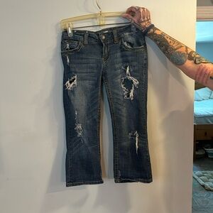 H2j distressed capris size 9/10
